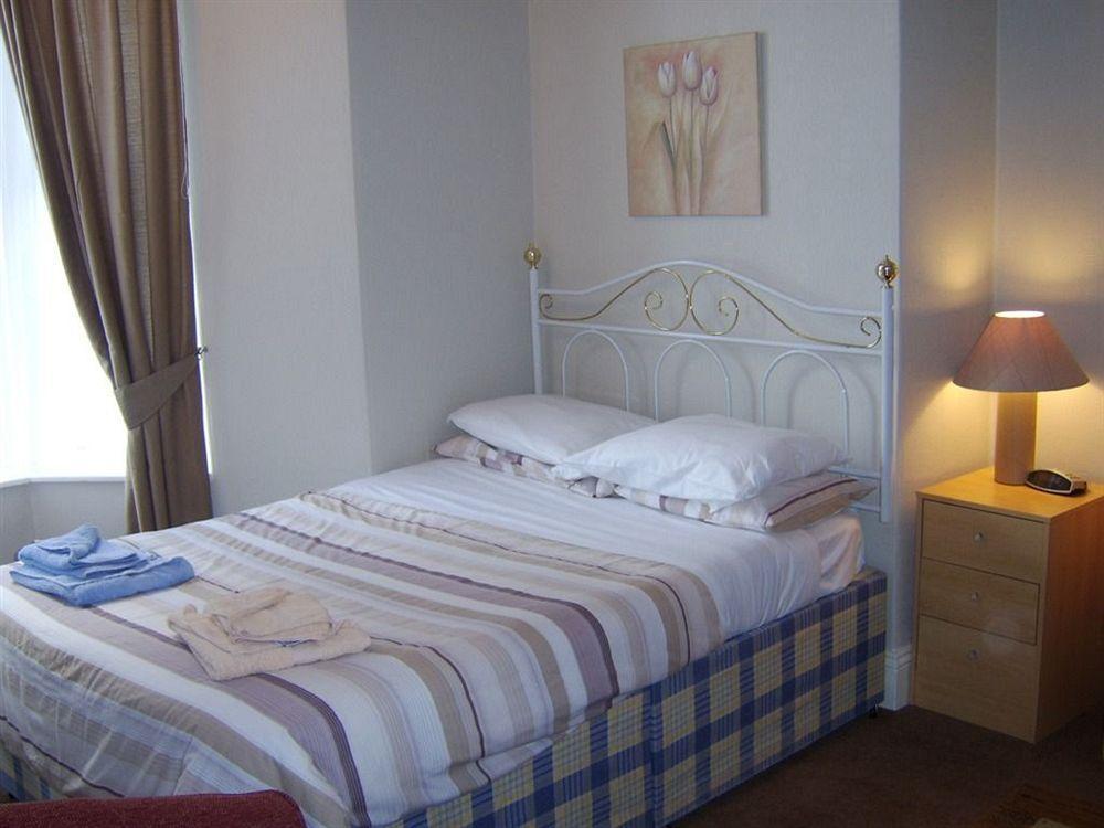 Redlands Hotel Brixham Bagian luar foto